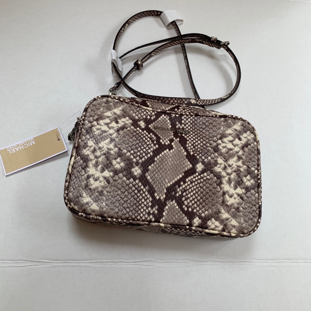 MIchael Kors crossbody NWT - Picture 7 of 8